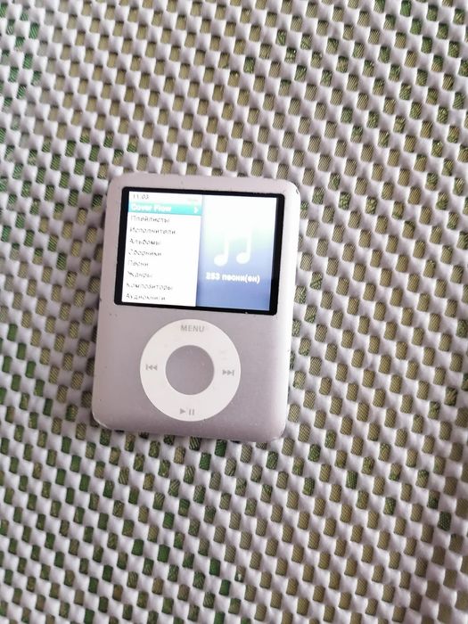Apple iPod nano 3 Silver