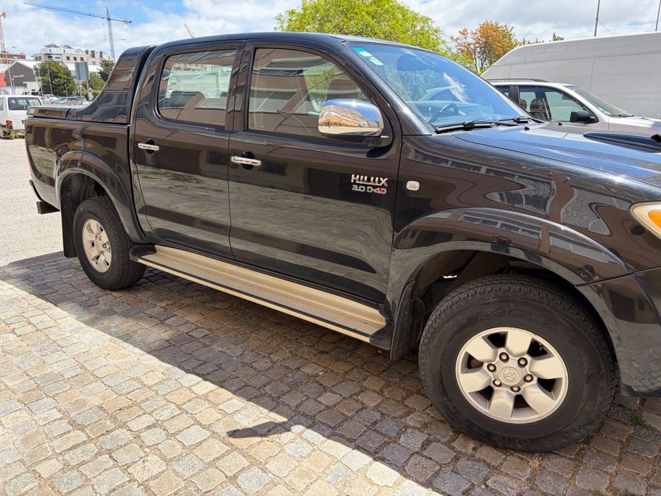 Toyota Hilux Tracker 3.0