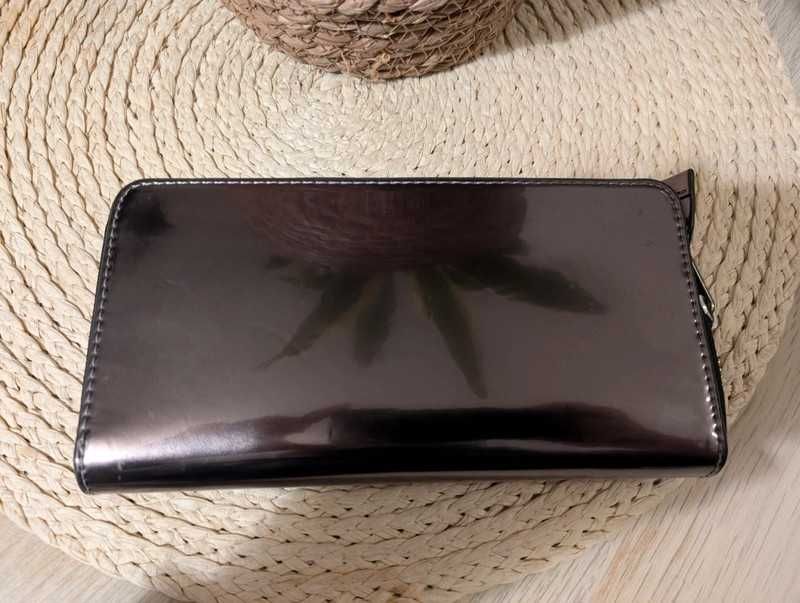 Szary metaliczny portfel Tjw Must Large Tommy Hilfiger