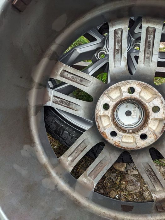 Диски 5.108R19 8,5j et45 dia70,1 Volvo XC70/S80/Land Rover/Jaguar