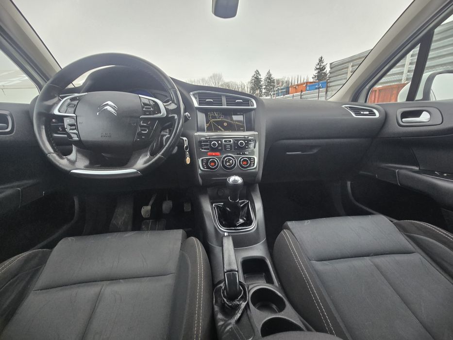 Citroen C4 1.6 HDI 90 KM 2012r Nawigacja Climatronic Alu Felgi BIAŁY P