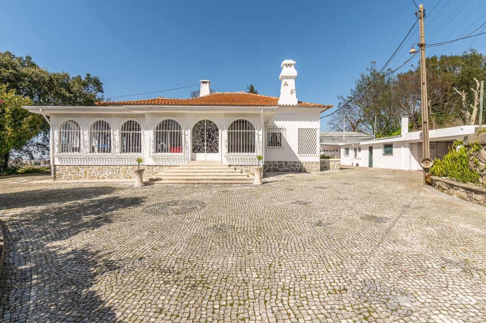 Propriedade com terreno 6750m2 com possibilidade de 75% construtivel