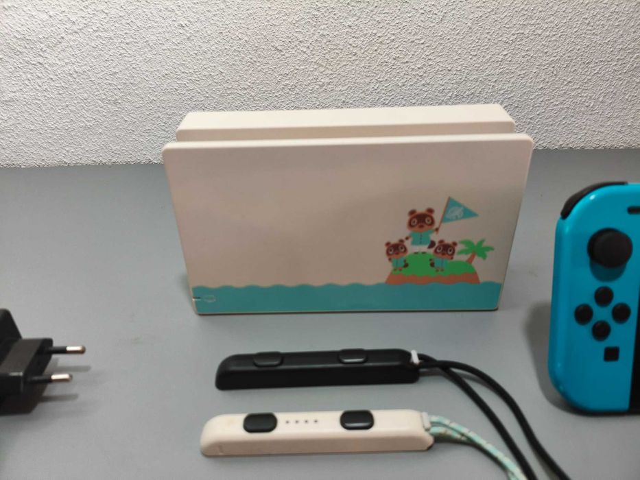 Nintendo Switch Animal Crossing Edition
