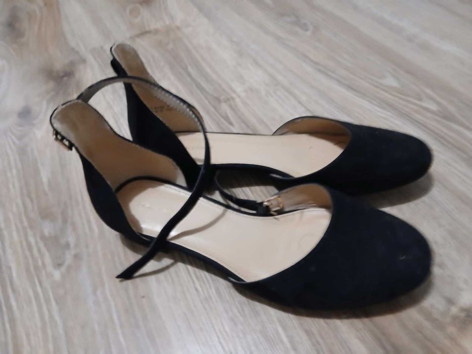 Sandały czarne-Graceland