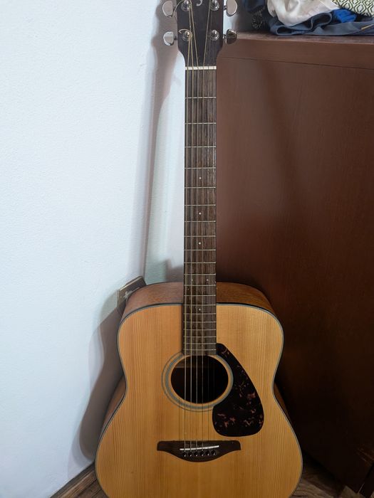Guitarra acústica Yamaha FG800M