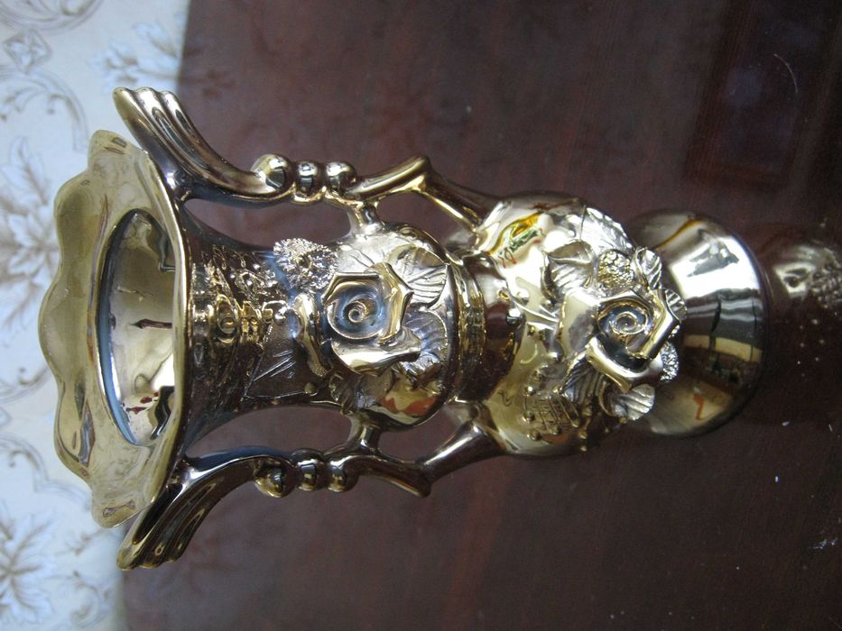 Декоративная ваза для цветов, б/у