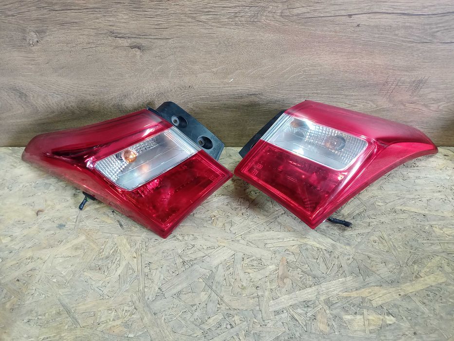 Hyundai I30 2 II lampa tył tylna prawa lewa oryginał demontaż