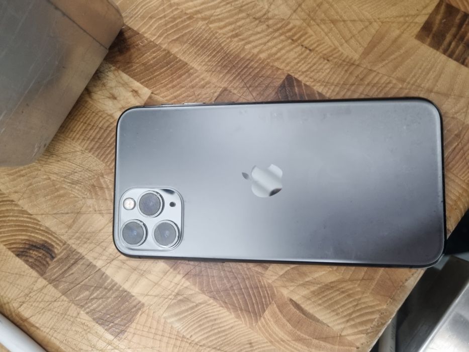IPhone 11 Pro купити по доступній ціні на OLX