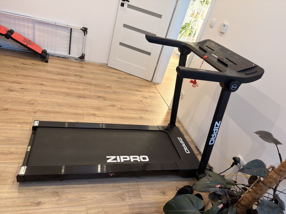 Zipro Pacto bieżnia