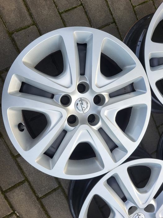Felgi Stalowe Strukturalne 6.5Jx16 5x105 Opel Astra J K Mokka Ampera A