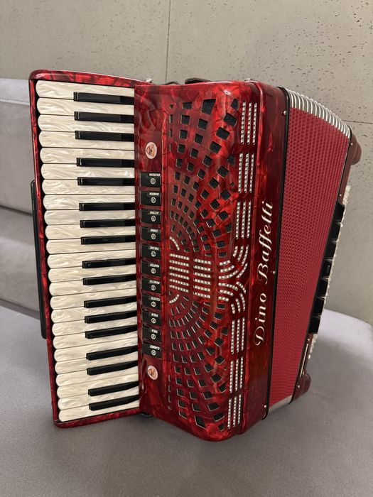 Akordeon Dino Bufetti  120bas