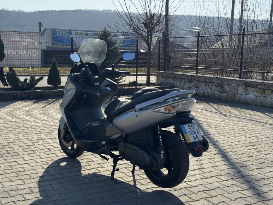 Мотоцикл Kymco Xciting
