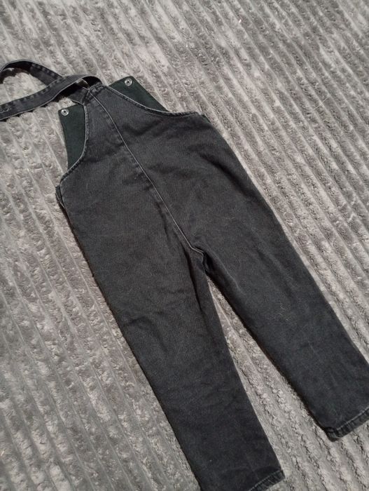 Джинсовий комбінезон 4-5 р