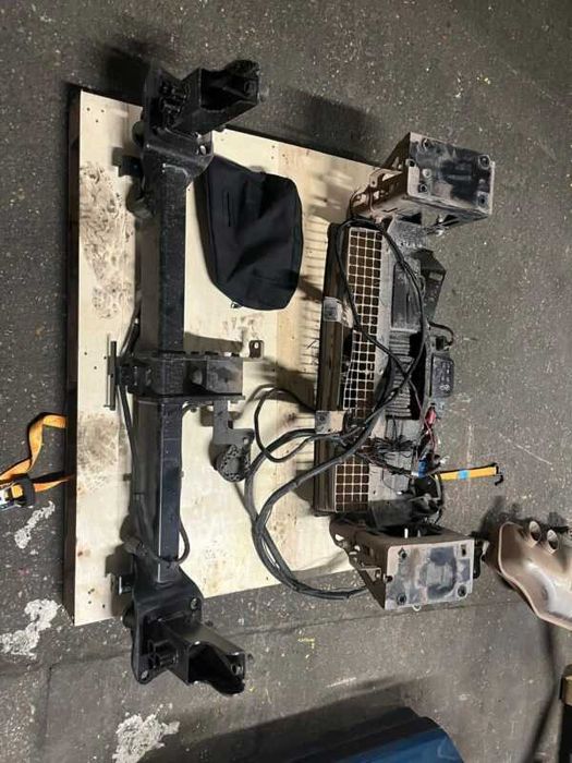 Land Rover Defender guincho Warn mata vacas ABAR usado