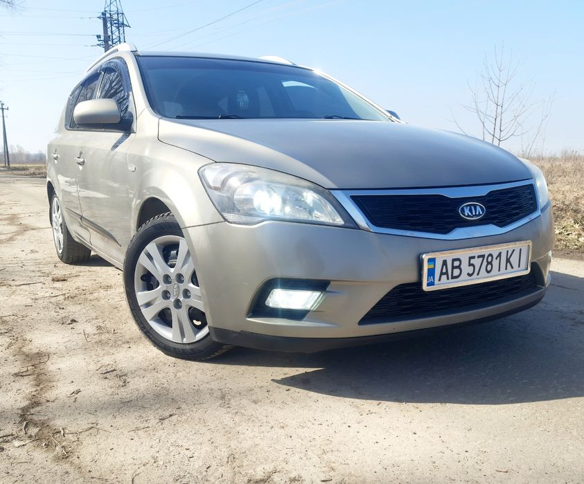 Кіа Сід 1,6дизель 2010рік
