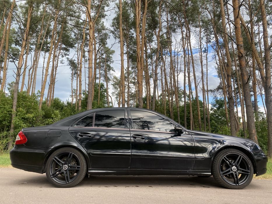 Mercedes 211 рестайлінг Автомат мерс