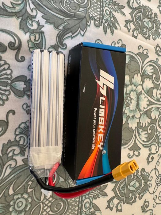 Bateria lipo 4s + carregador