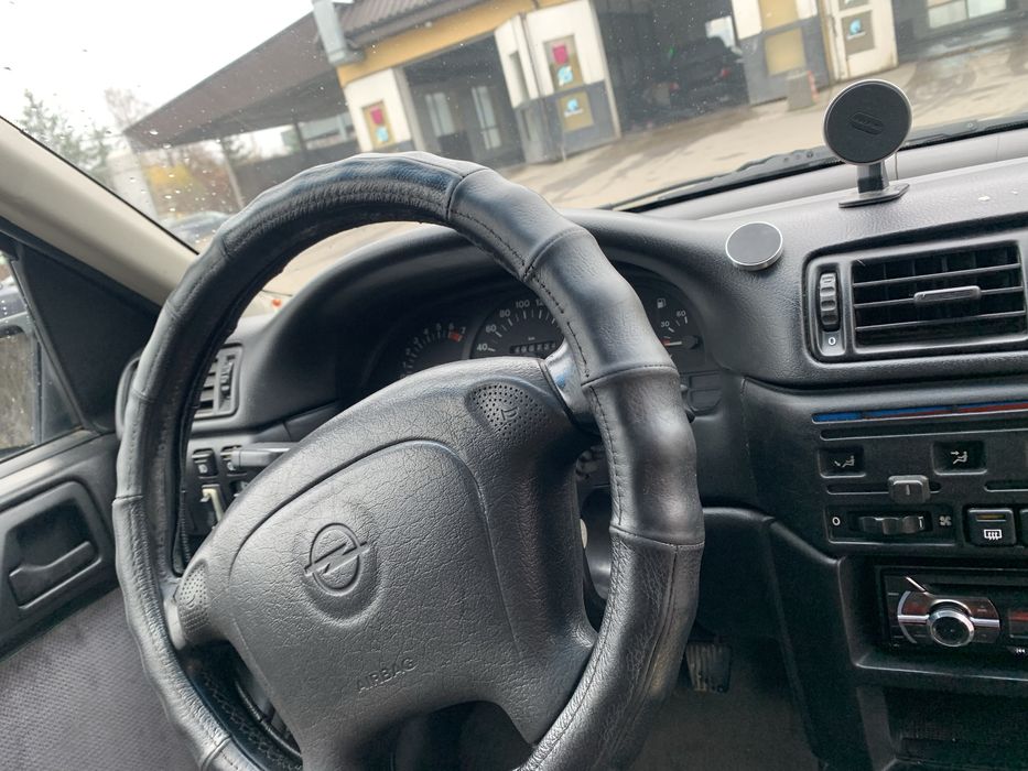 Продам авто Opel vectra A 1995 року