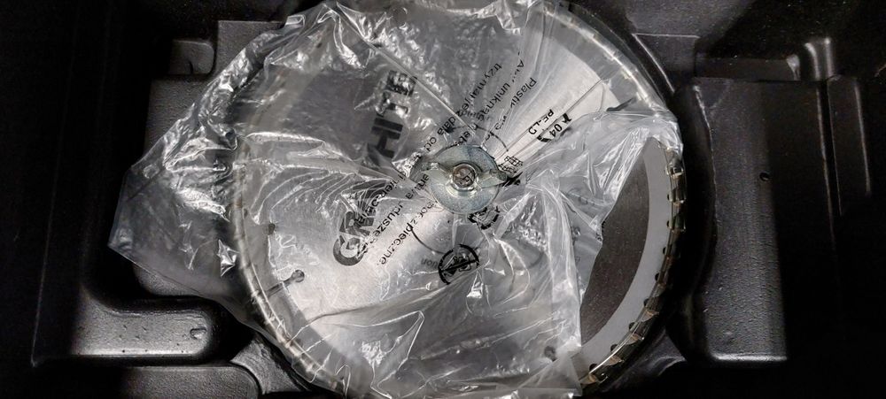 Pilarka tarczowa Graphite 1200W ! Zestaw w walizce !