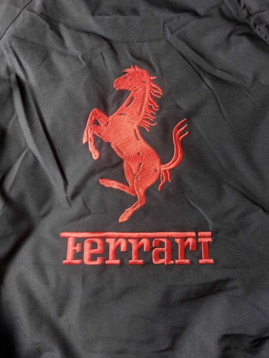 Casaco Ferrari Racing - Estilo Motorsport - L