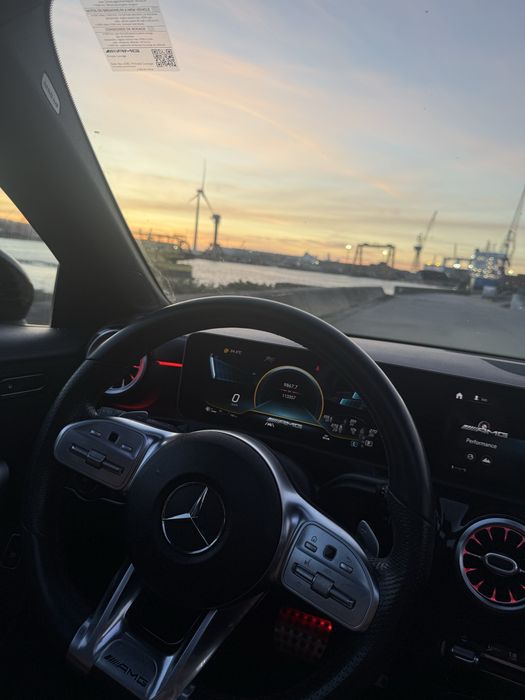 Mercedes Cla 35 amg