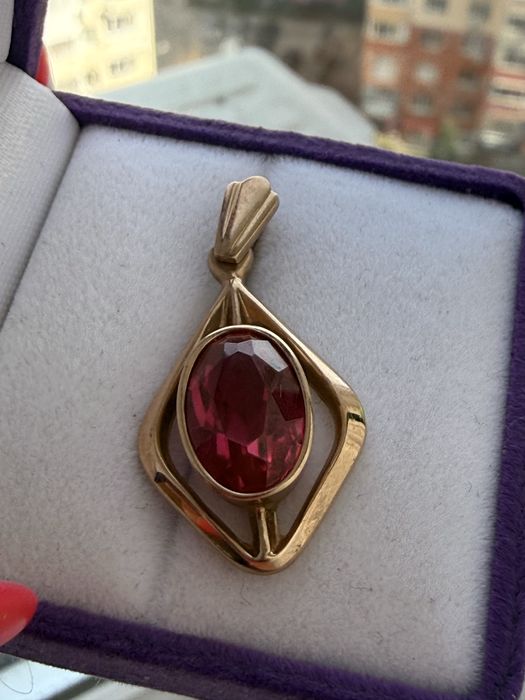 Золотой кулон ссср