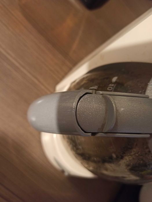 Ekspres przelewowy Bosh Cerealine beżowy kremowy