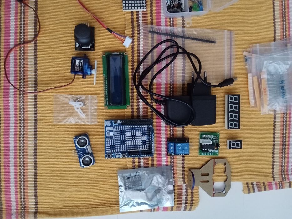 Продаю набiр Arduino