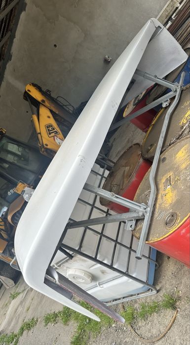 Spoiler na dach Ciezarowki Renault Premium