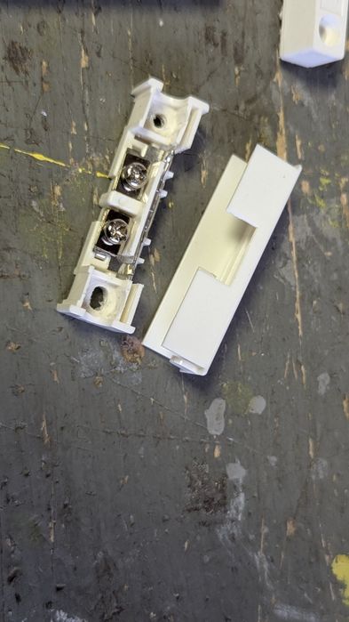 Kontaktron czujnik magnetyczny