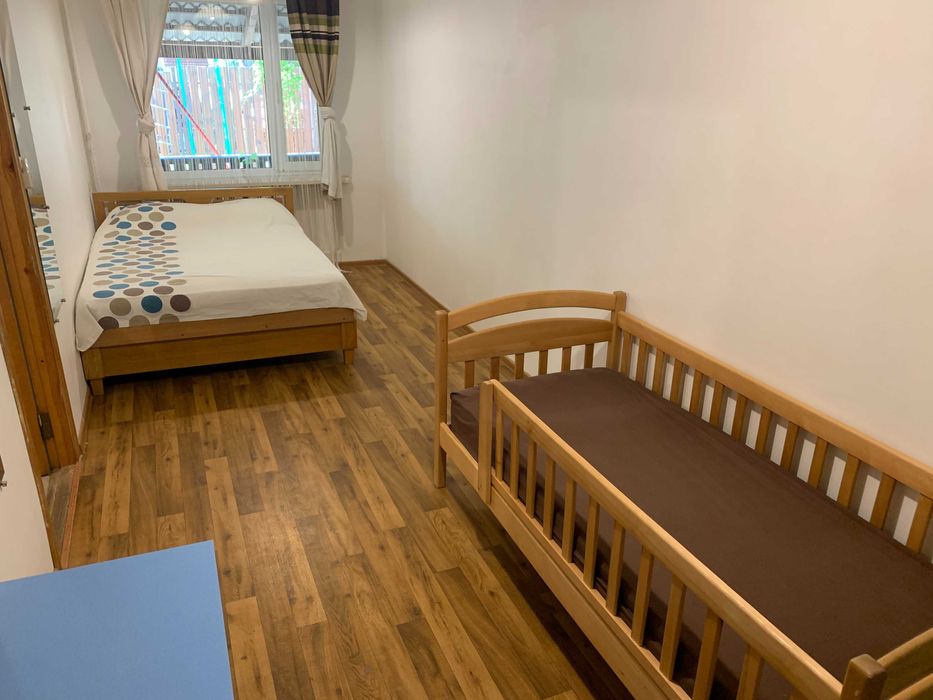 Невеликий будинок біля моря. Аркадія. Безперебійна електрика.