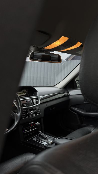 Mercedes-Benz E-Class W212