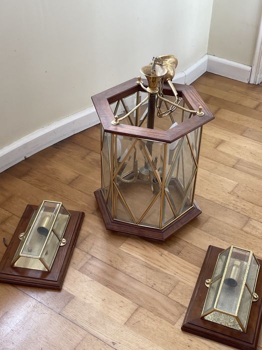 Conjunto candelabro e candeeiros de parede