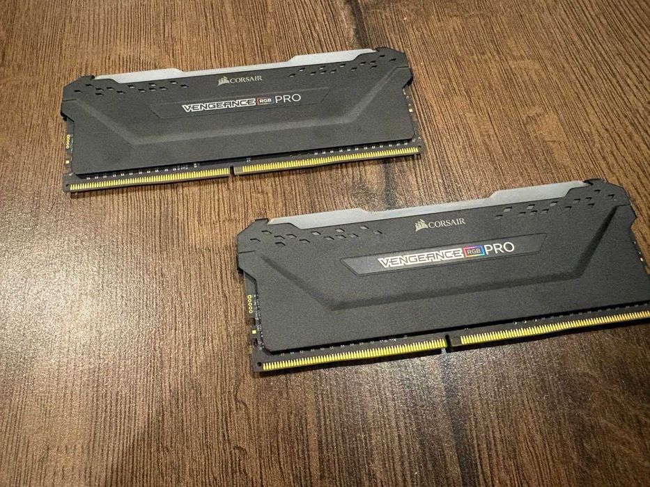 Corsair Vengeance RGB Pro DDR4 16GB (2×8GB) 3600MHz CL18