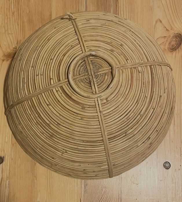 Cesta de bambu.
