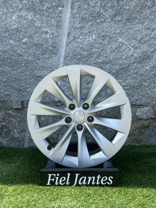 Jantes Tesla 5x120 19’