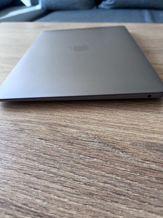 Macbook air m1 8/512
