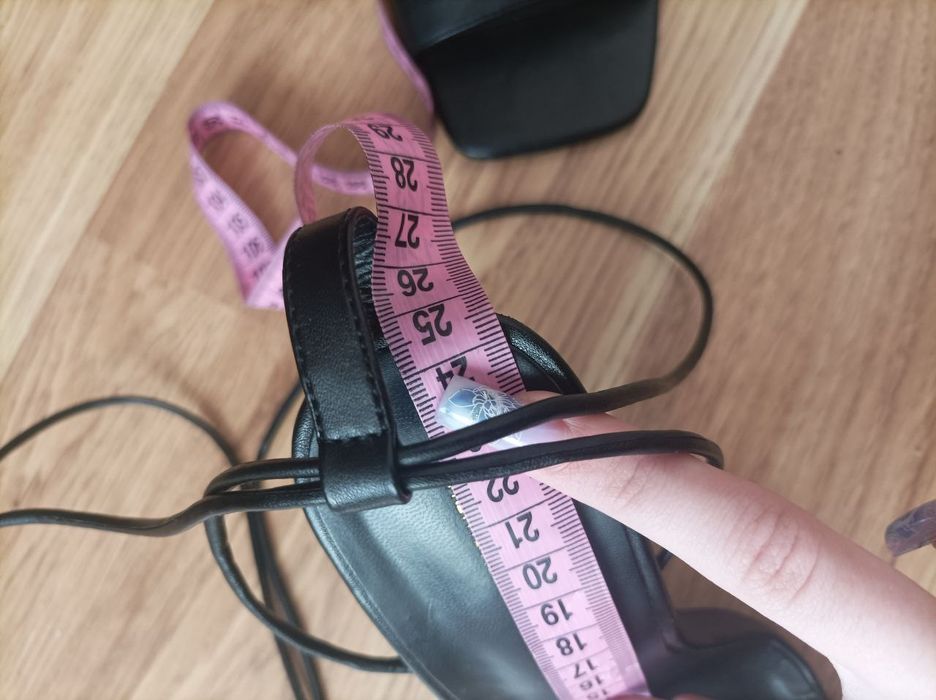 Підбори клаблуки на завязках