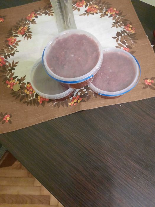 Варення з пелюсток чайної троянди (рози)