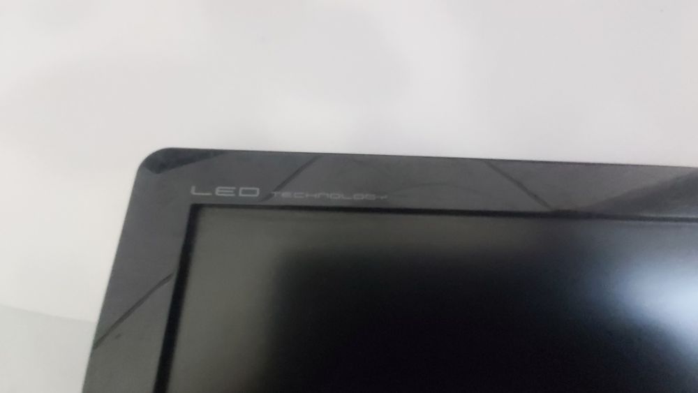 Лед монітор Aser 24 дюйма в відмінному стані