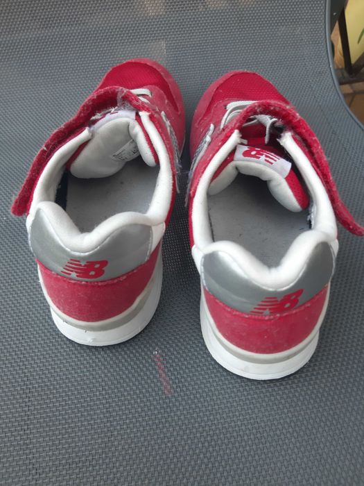 Buty dziecięce New Balance 34.5 sportowe 20.5 cm dla dziecka czerwone