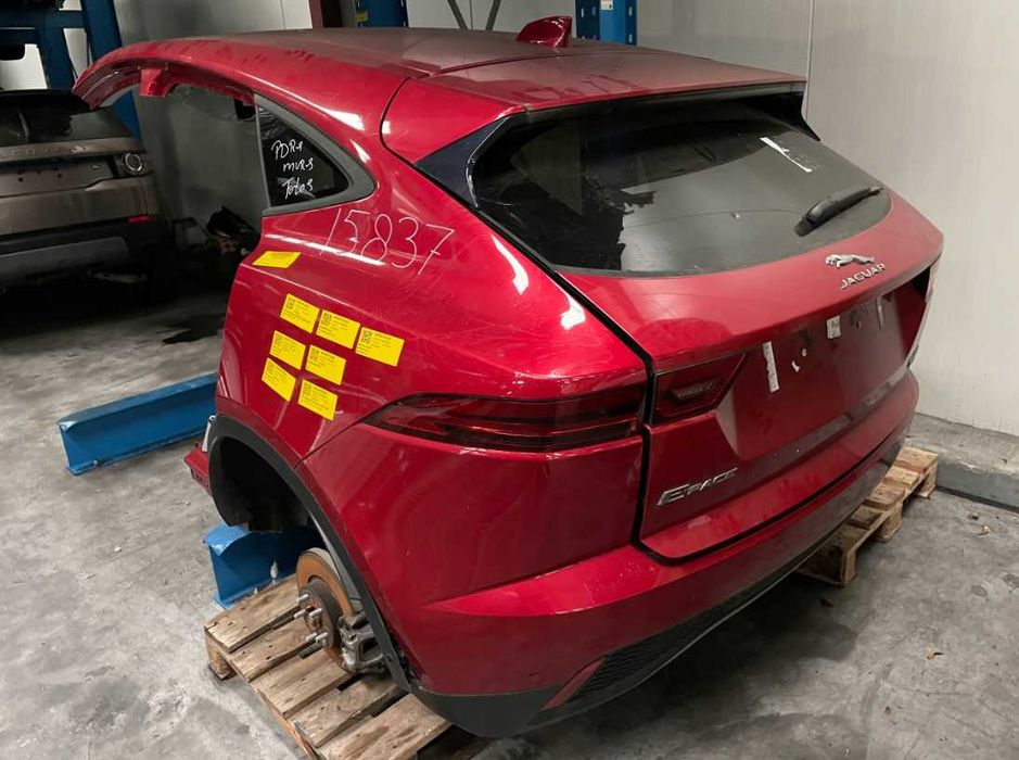 Бампер розборка Jaguar e pace i pace