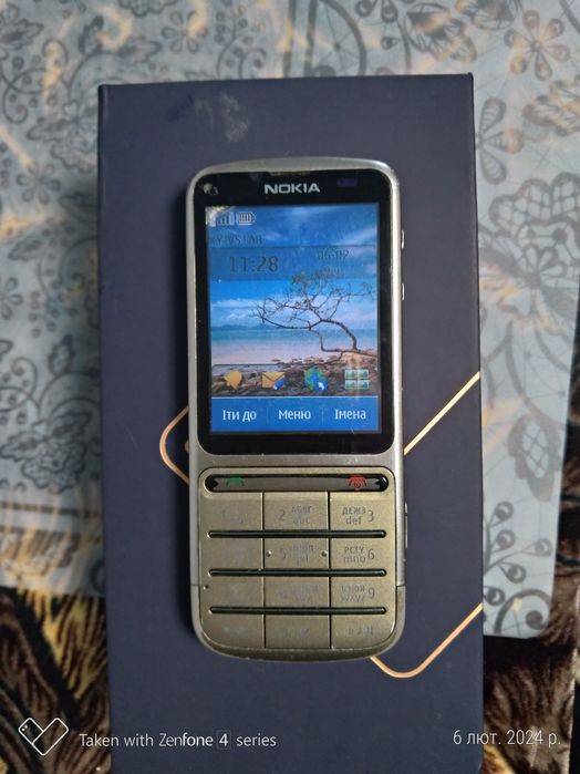 Пррдам телефон Nokia C3-01