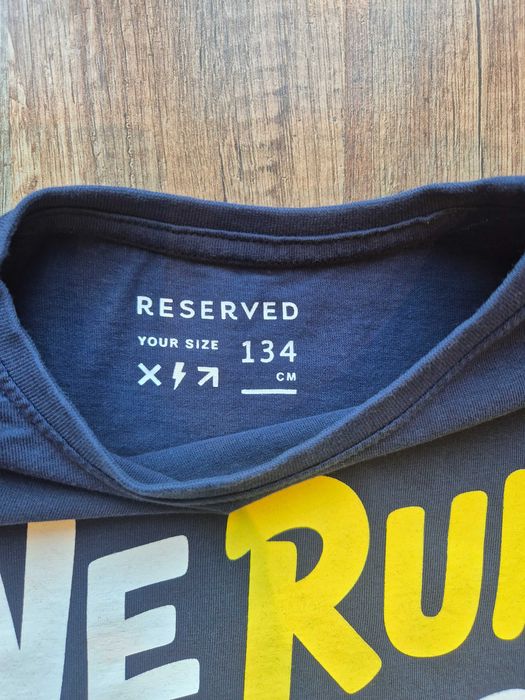 Reserved - t-shirt chłopięcy r. 134 ( 9 lat)