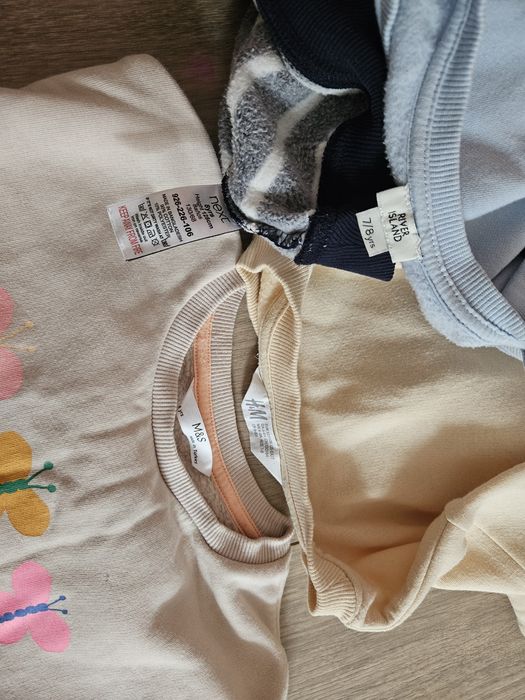 Светри,світшоти next,m&s,h&m р.128см