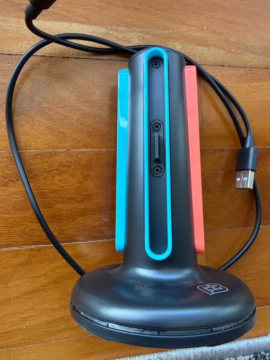 Carregador Magnético Blackfire 4 Joy-Cons 2 RGB