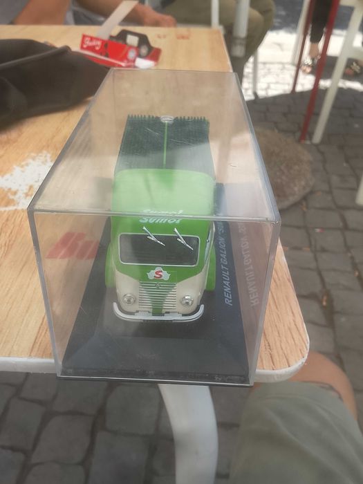 Carrinha de coleção da Sumol