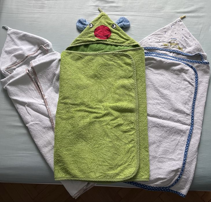 Zestaw: 3 ręczniki Ikea dla dzieci z kapturem, w tym ponczo