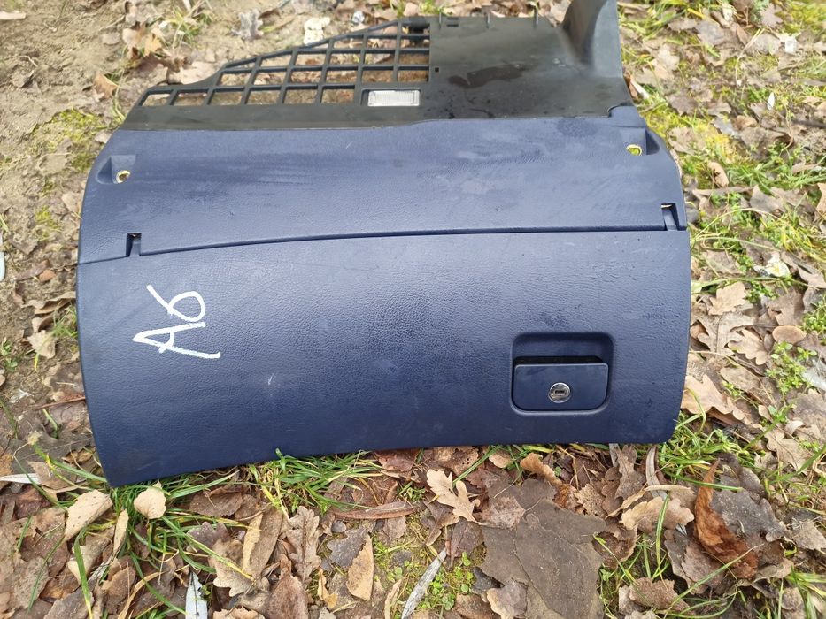 Бардачок на audi a6 c5