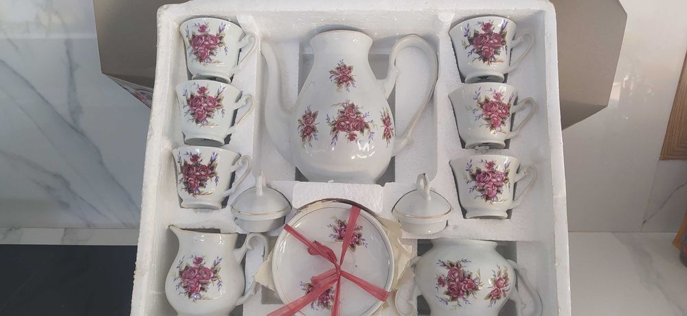 Porcelain Coffee Set - NEW444440588510842881